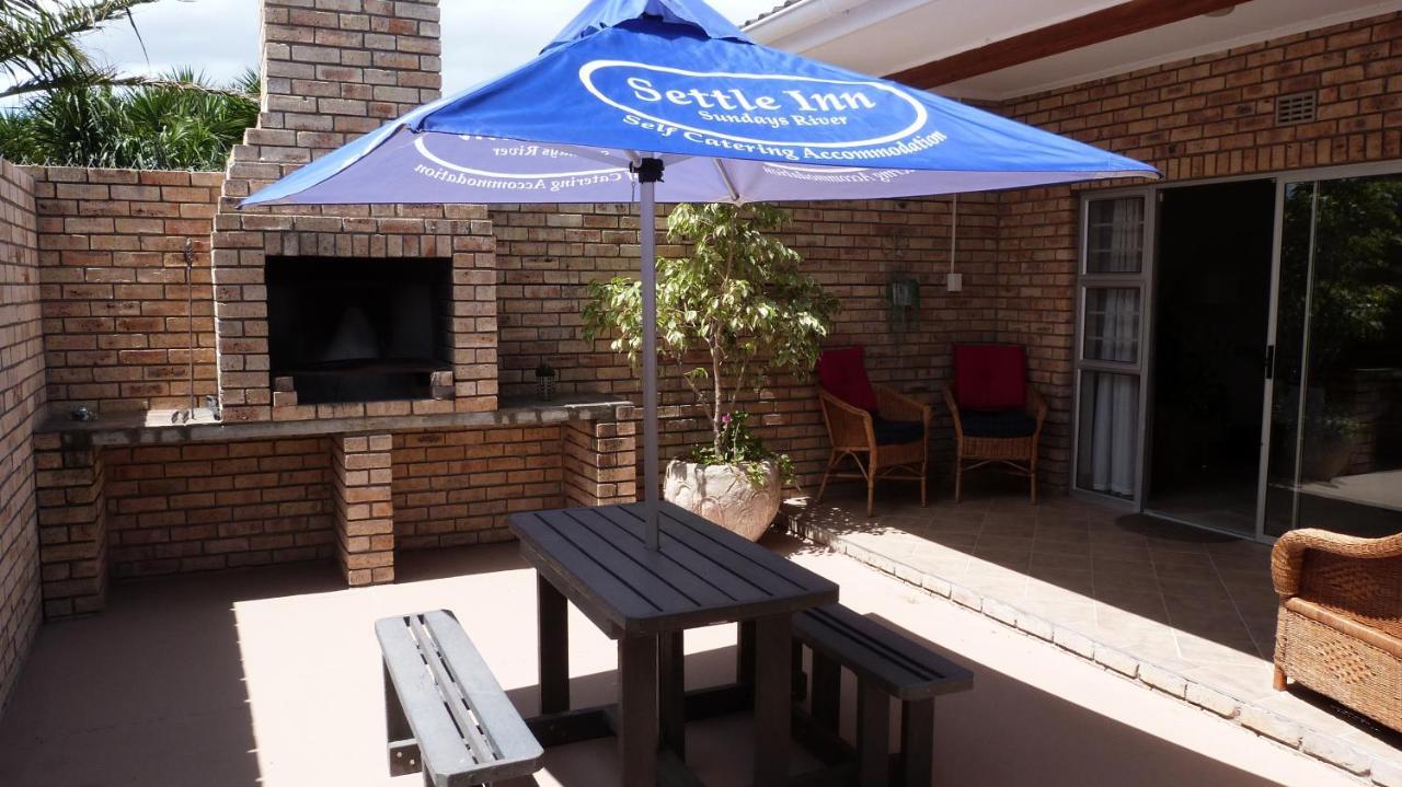 Settle Inn Self Catering Units Colchester Esterno foto
