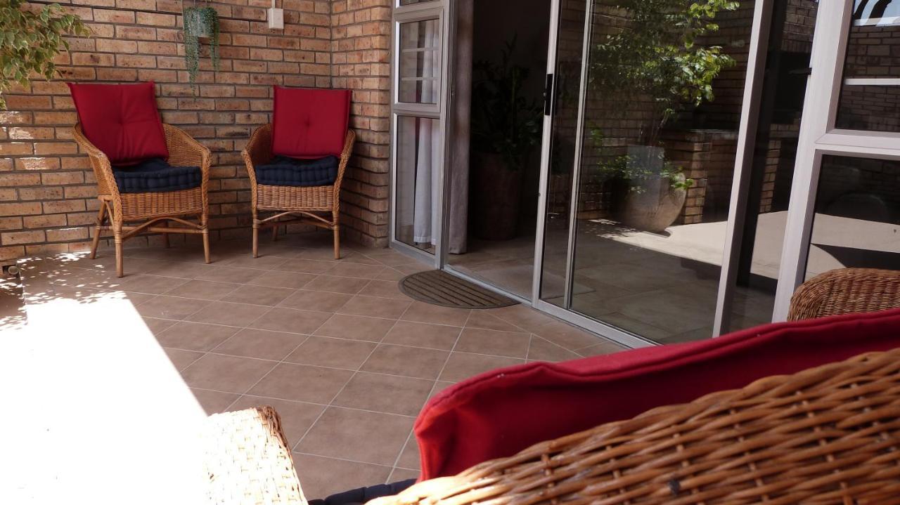 Settle Inn Self Catering Units Colchester Esterno foto