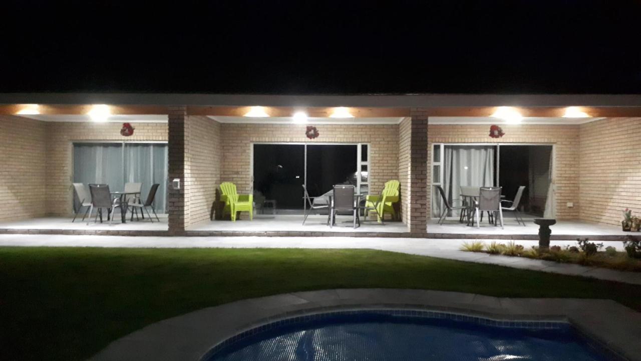 Settle Inn Self Catering Units Colchester Esterno foto