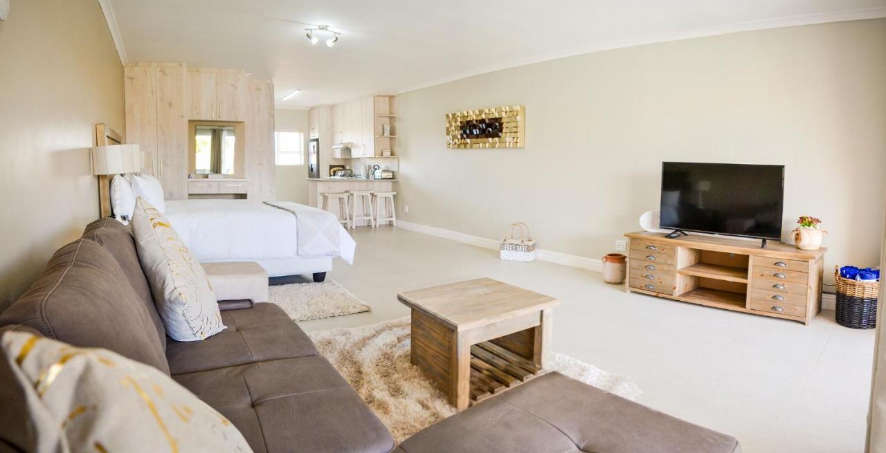 Settle Inn Self Catering Units Colchester Esterno foto