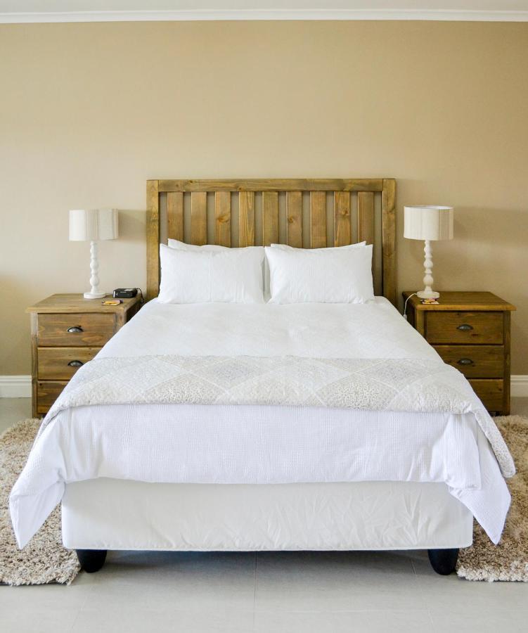 Settle Inn Self Catering Units Colchester Esterno foto